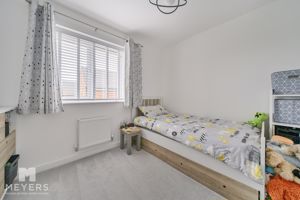 Bed 3- click for photo gallery